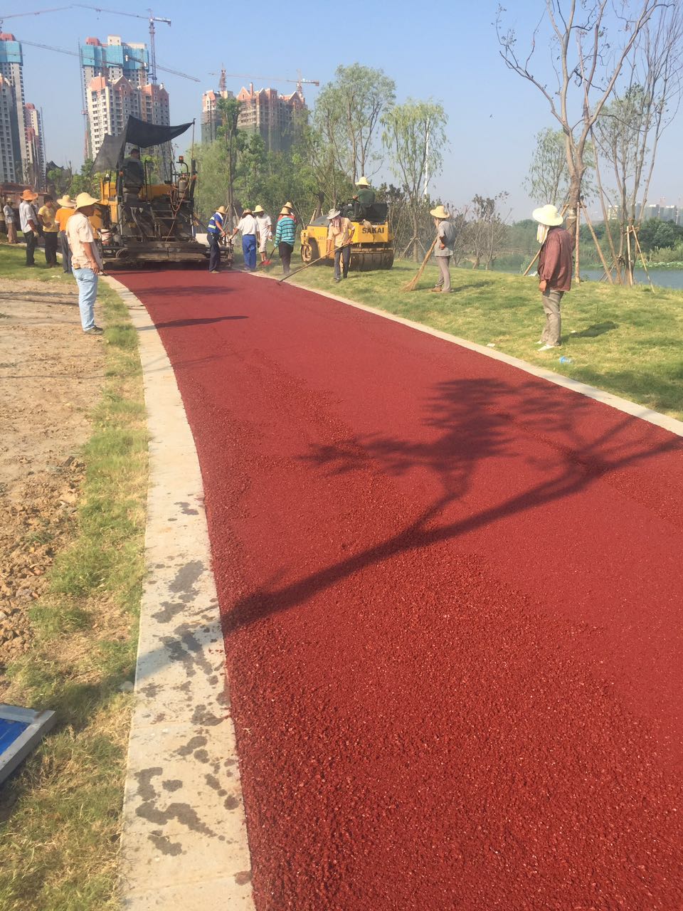 彩色瀝青路面